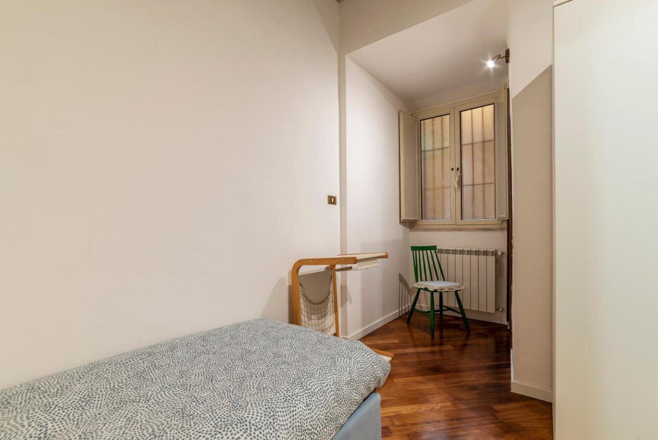 Rione Monti & Cavour Apartment Рим Екстер'єр фото